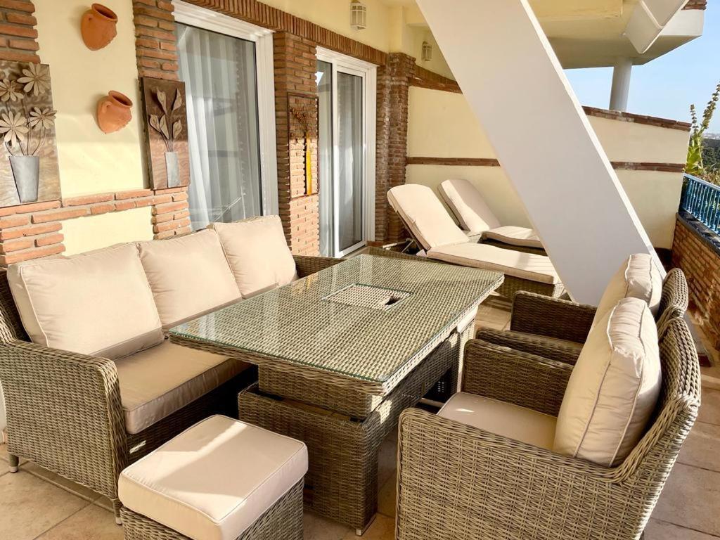 Miraflores Apartment Sitio de Calahonda Exterior photo